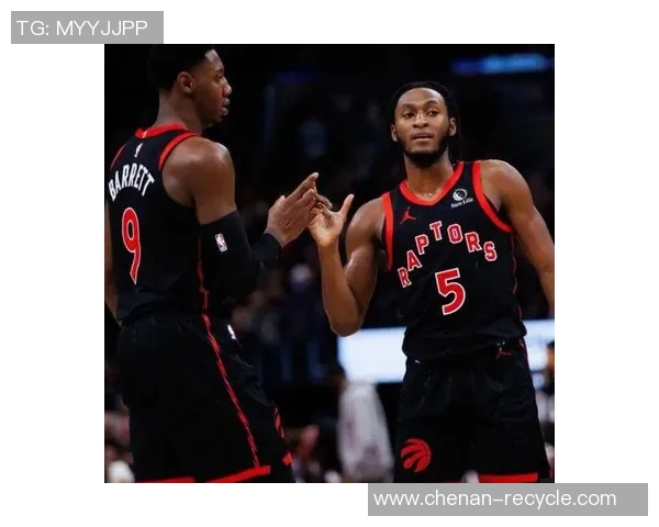 伊曼纽尔奎克利的篮球之路与成长历程探讨